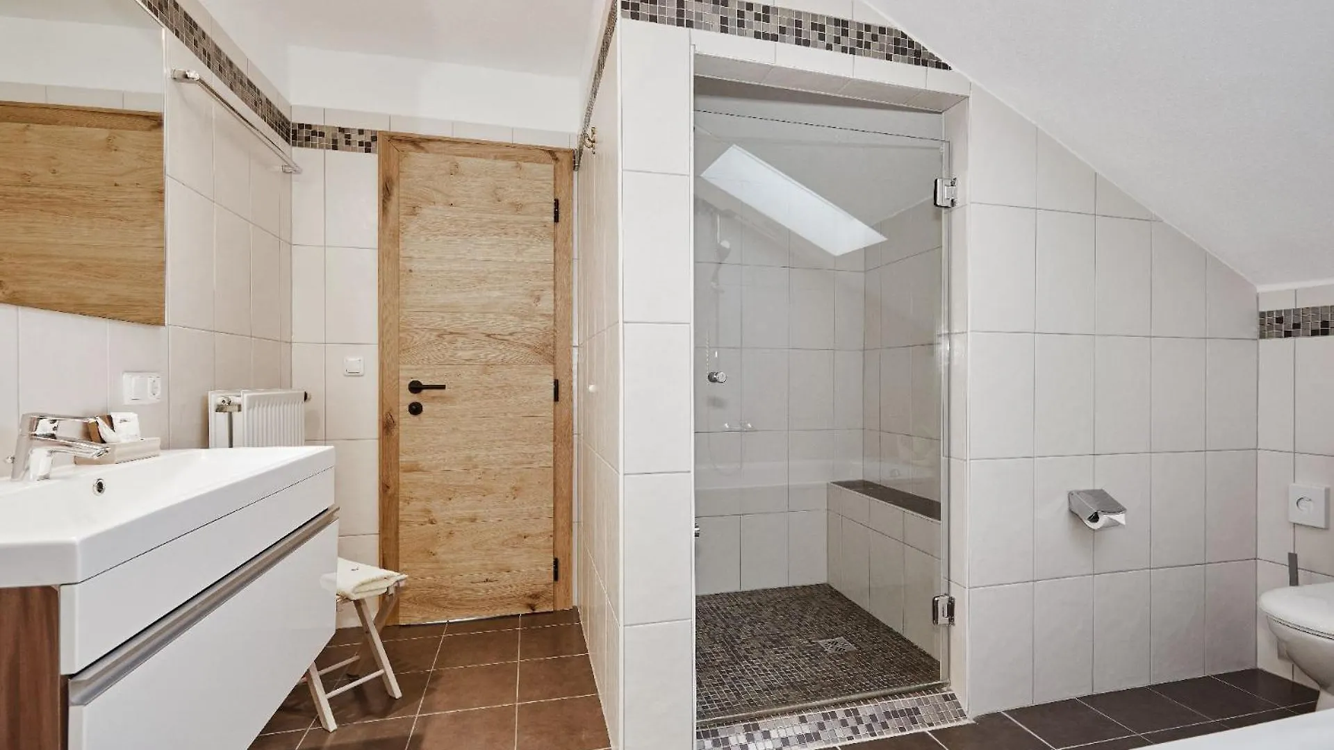 Ferienwohnung Moos 2 Mit Wellnessnutzung Ainring 0*,  Γερμανία